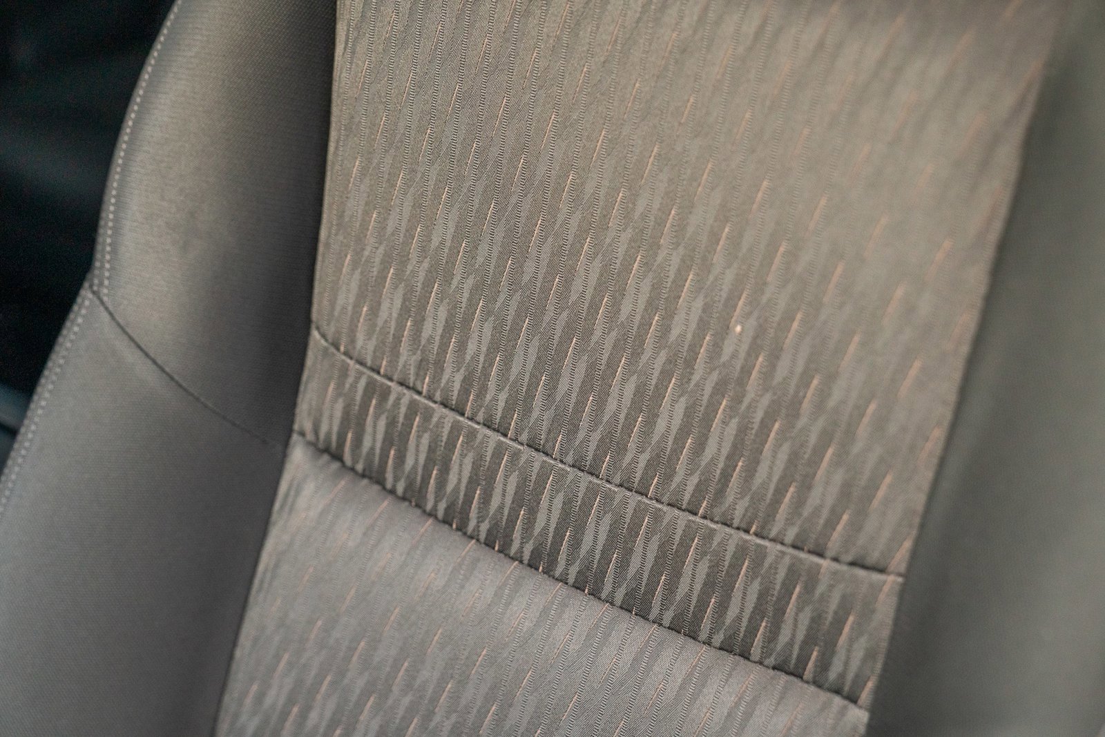 Used 2019 Nissan Rogue SV image 11