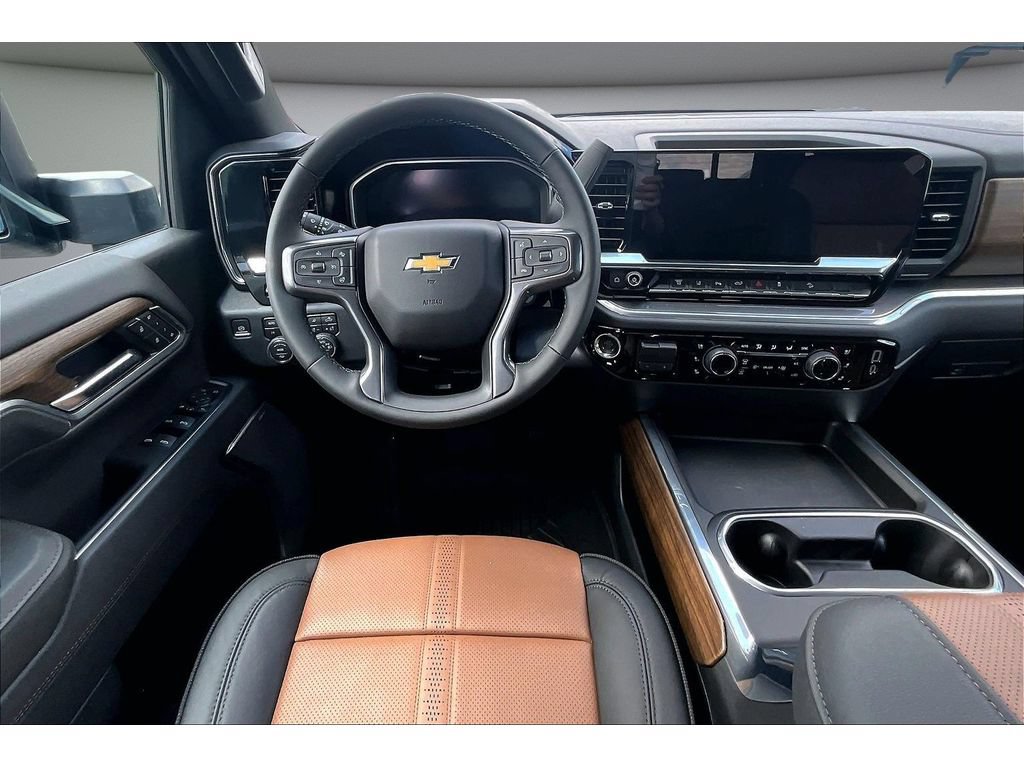 New 2026 Chevrolet Silverado 2500 High Country w/ High Country Premium Package AWD/4WD image 24