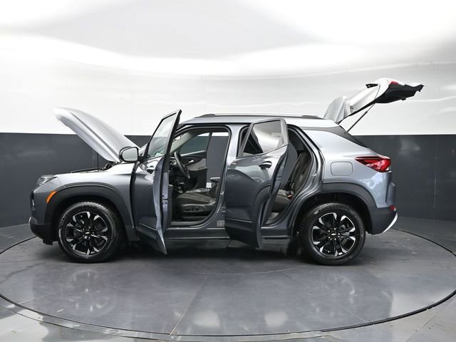 Used 2022 Chevrolet TrailBlazer LT FWD image 41