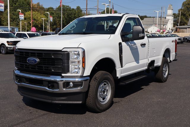 New 2026 Ford F250 XL w/ XL Chrome Package image 12