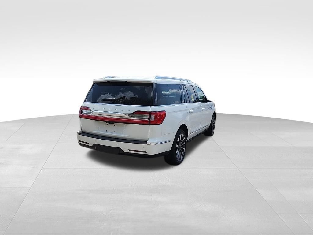 Used 2021 Lincoln Navigator L Reserve w/ Luxury Package AWD/4WD image 6