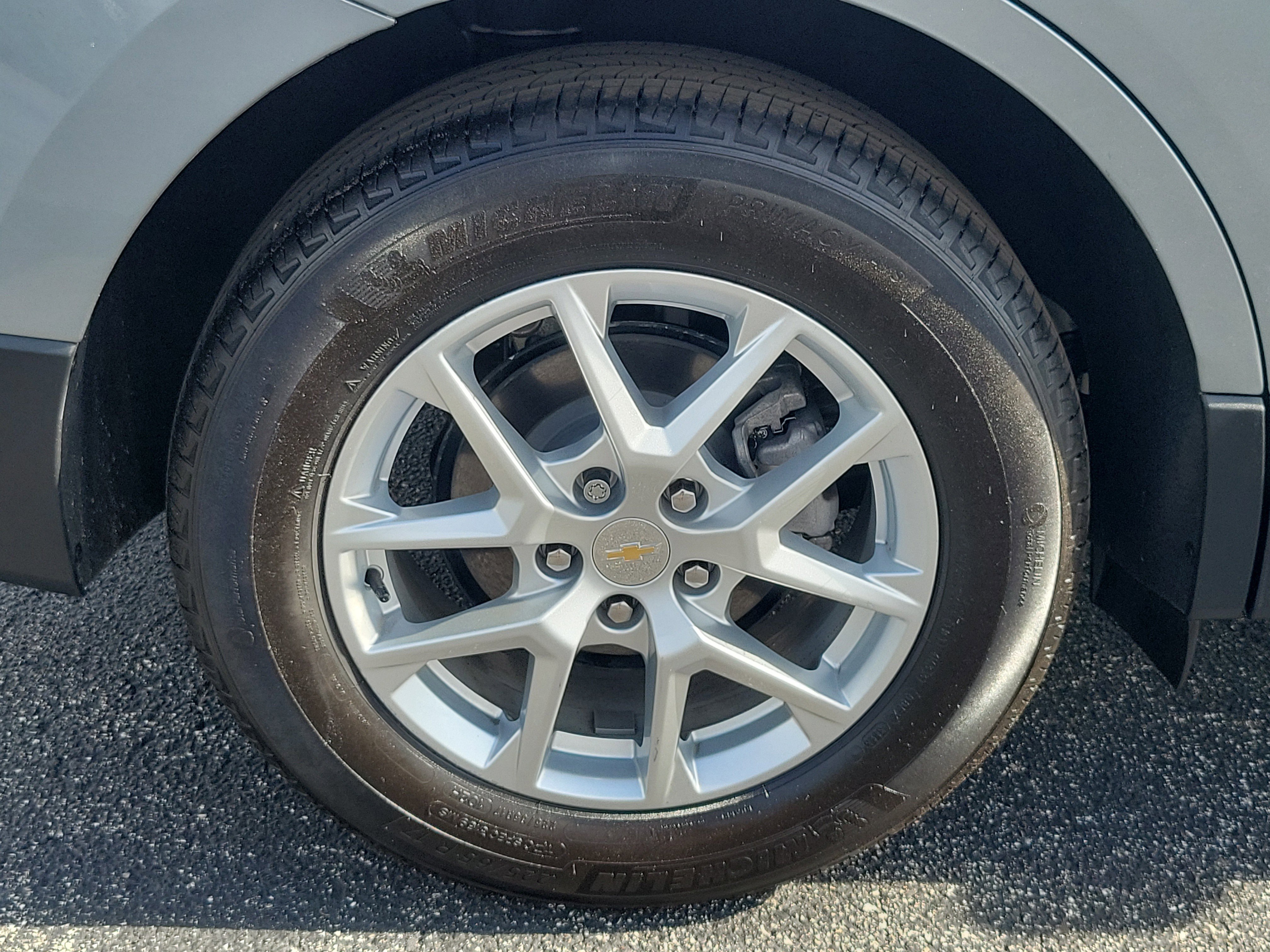 Used 2024 Chevrolet Equinox LT image 7