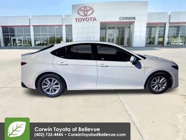 Used 2025 Toyota Camry LE FWD image 41