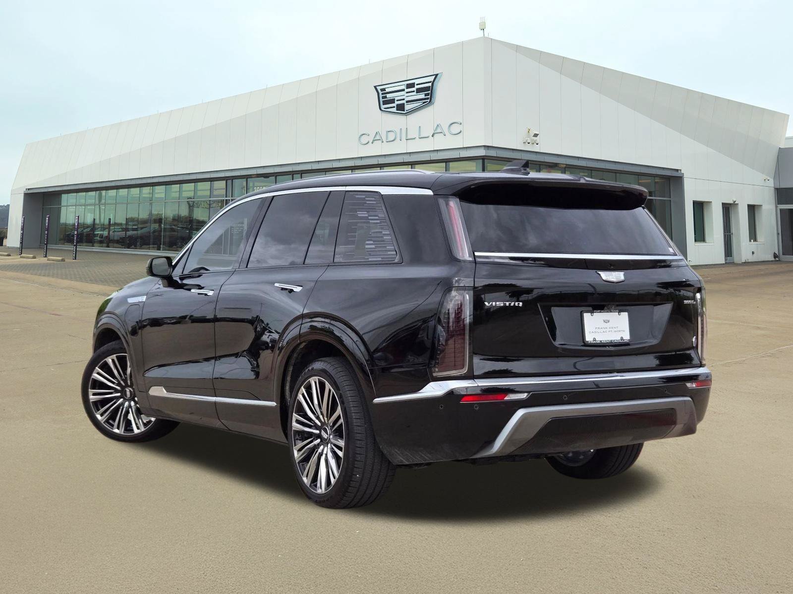 New 2026 Cadillac Vistiq Premium Luxury w/ LPO, Floor Liner Package AWD/4WD image 4