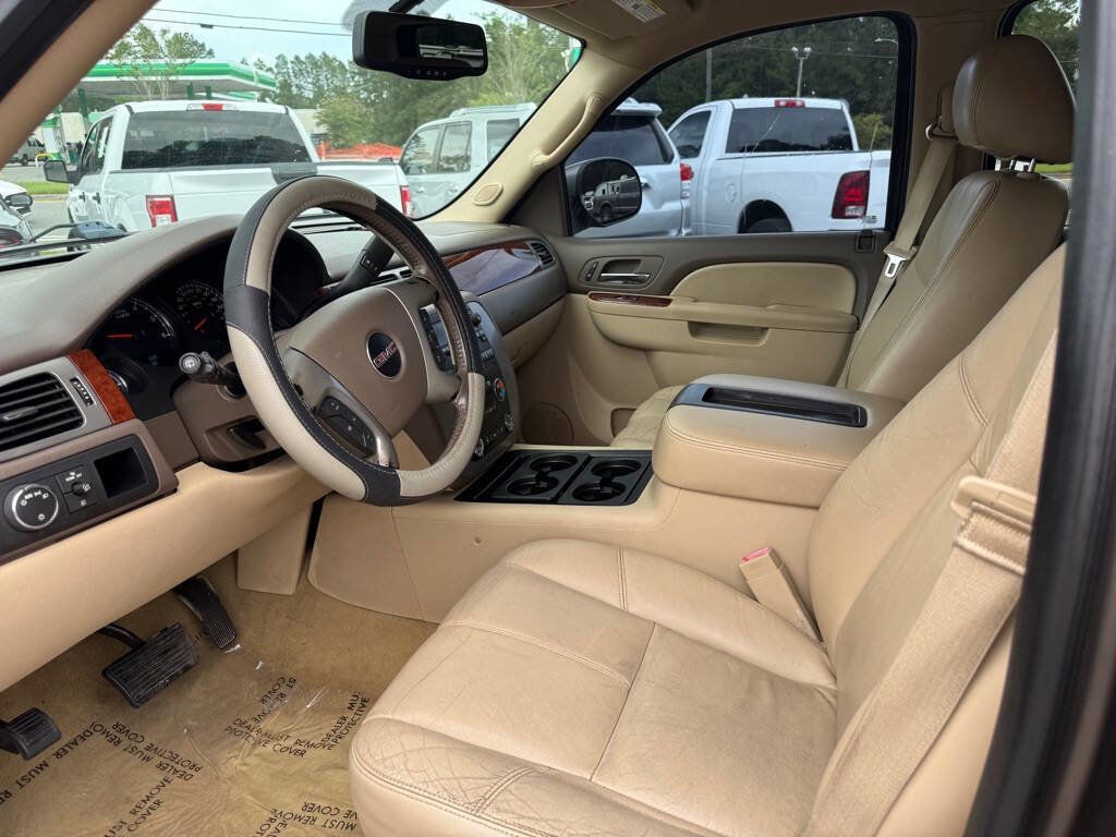 Used 2014 GMC Yukon XL SLT image 15