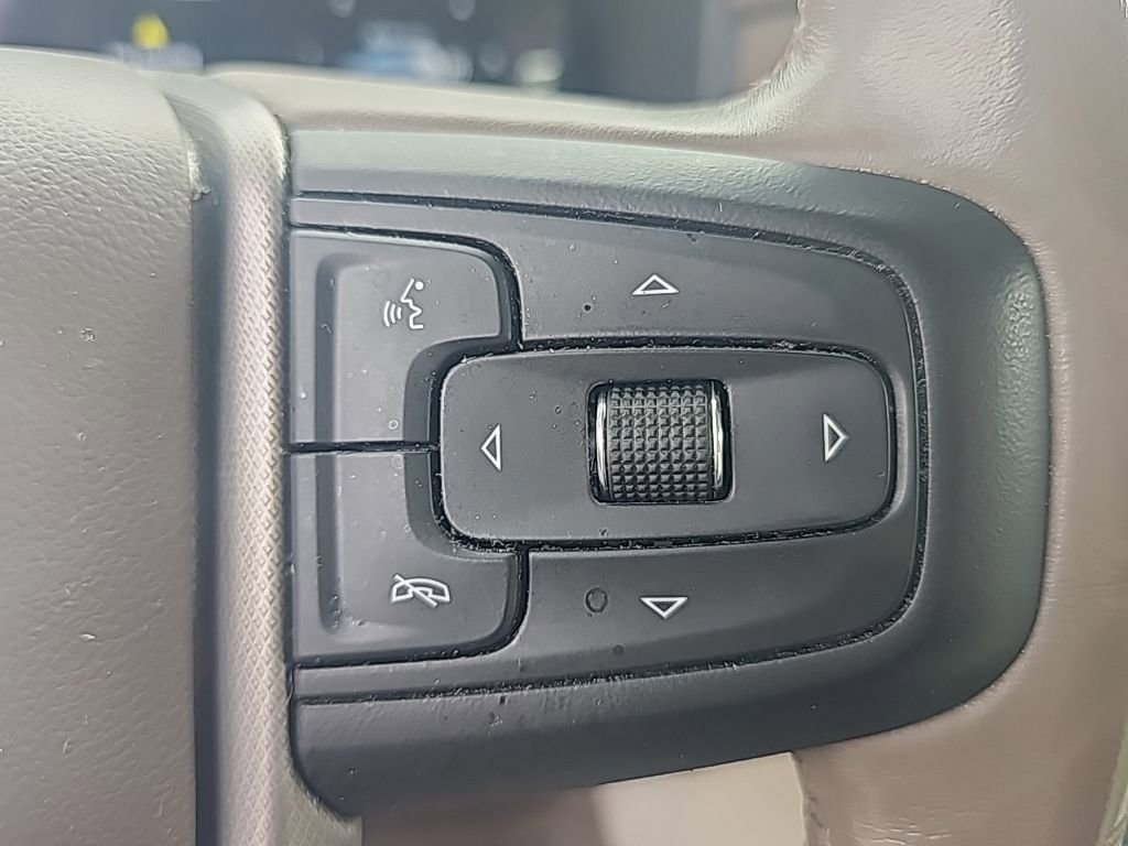 Used 2022 GMC Yukon XL Denali w/ Denali Ultimate Package image 23