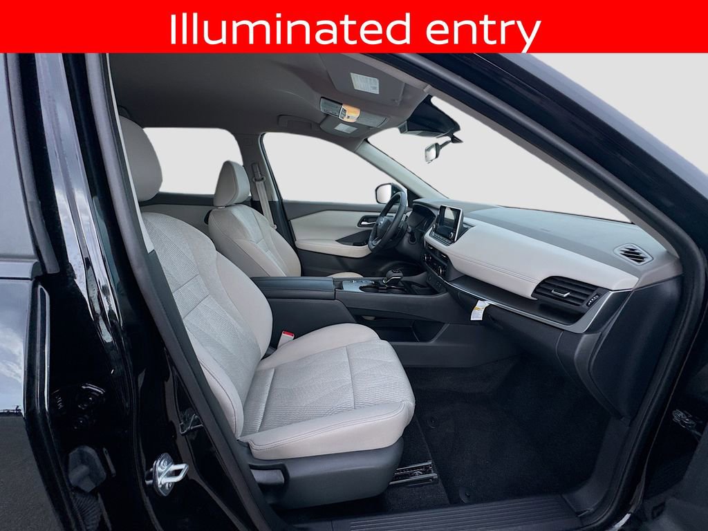 Used 2025 Nissan Rogue SV FWD image 23