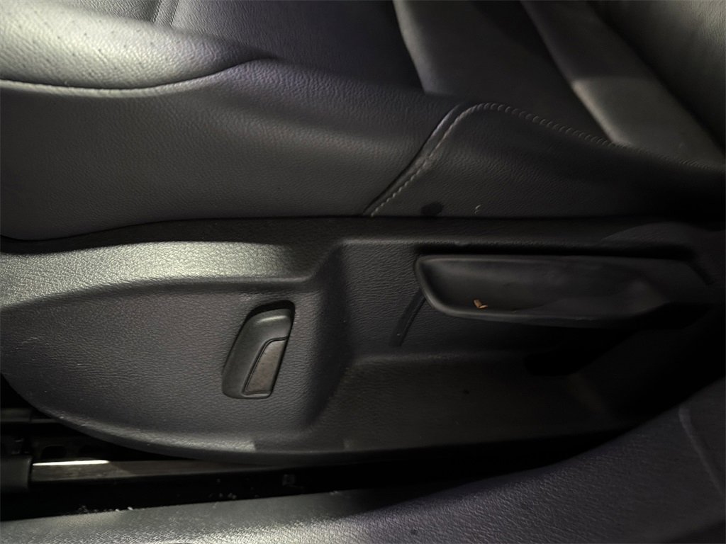 Used 2017 Volkswagen Golf Alltrack image 18