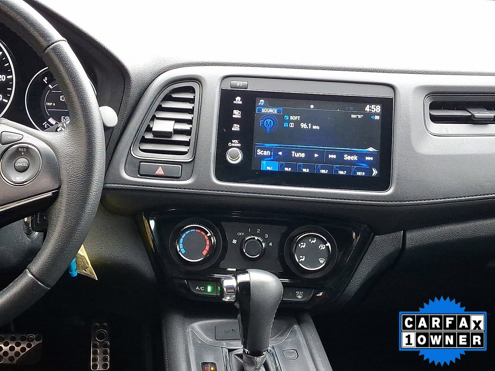 Used 2022 Honda HR-V Sport image 16