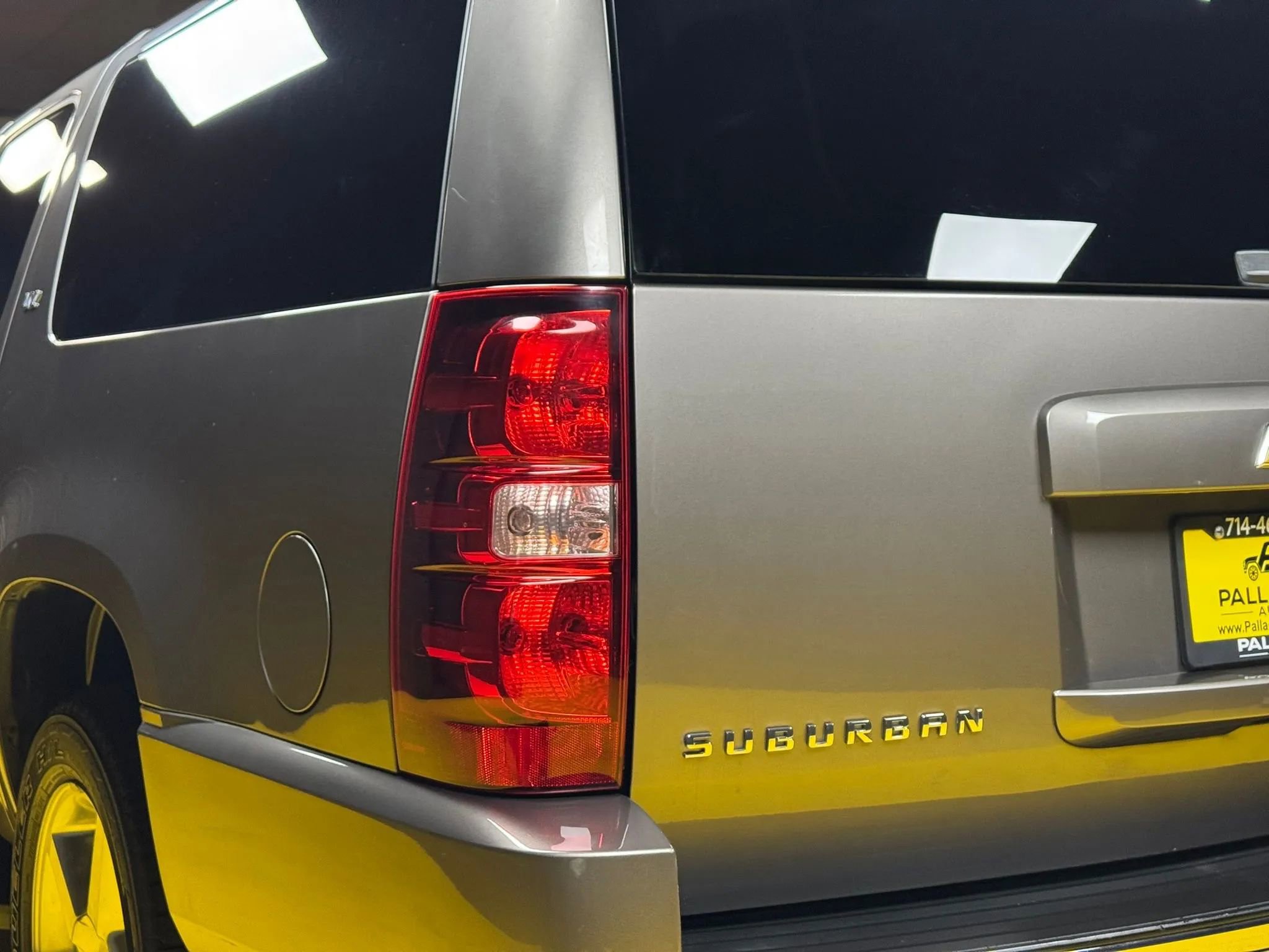 Used 2012 Chevrolet Suburban LTZ image 53