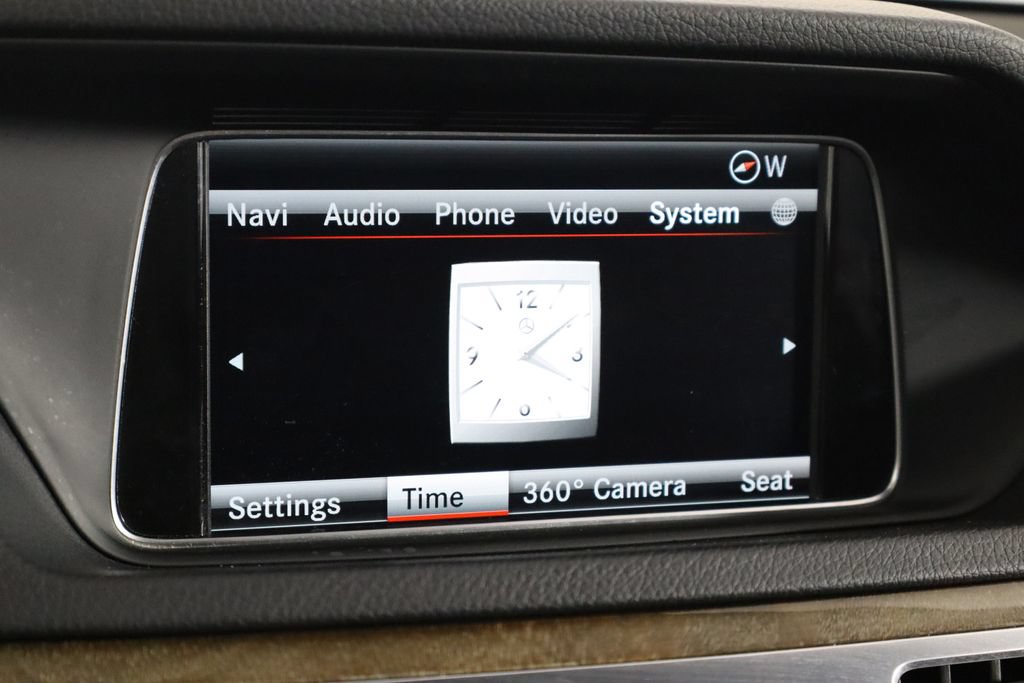 Used 2014 Mercedes-Benz E 550 4MATIC Sedan image 29