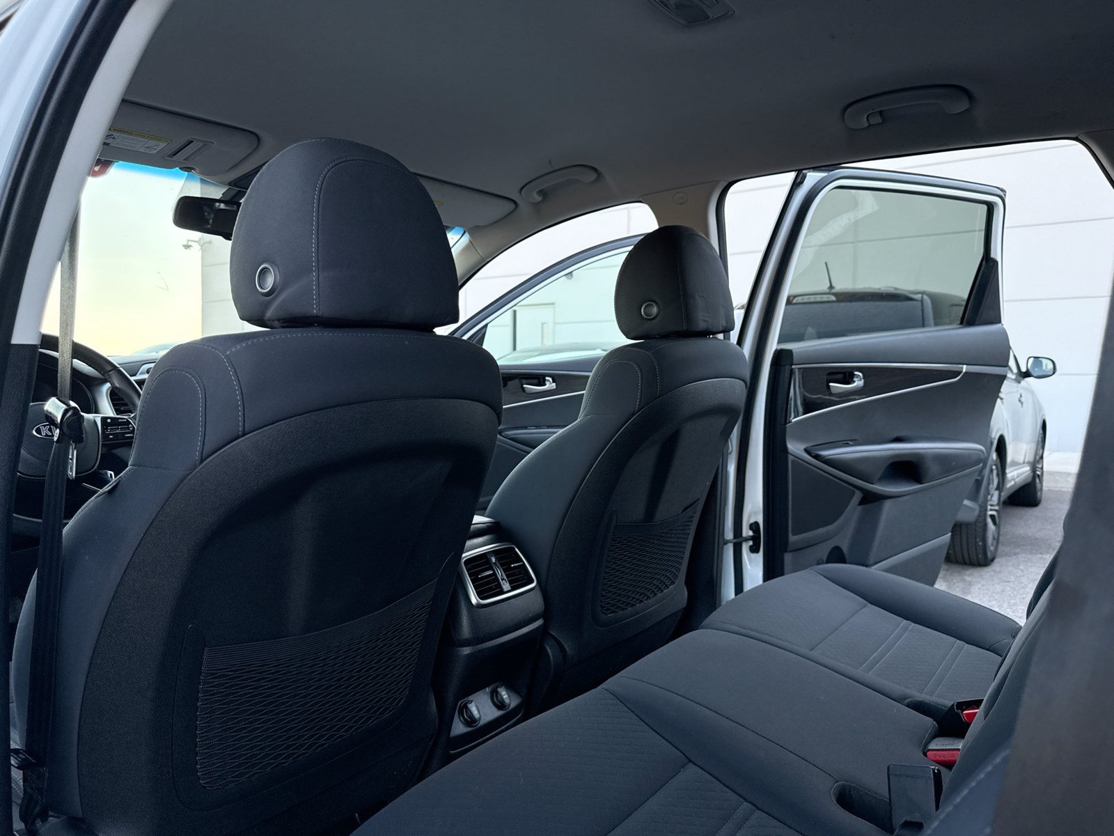 Used 2019 Kia Sorento AWD w/ LX Convenience Package image 21