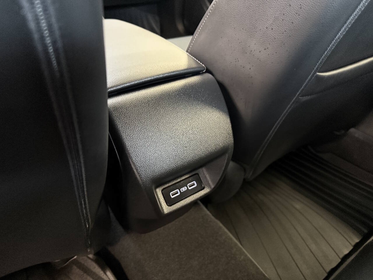 Used 2023 Honda Civic Touring image 54
