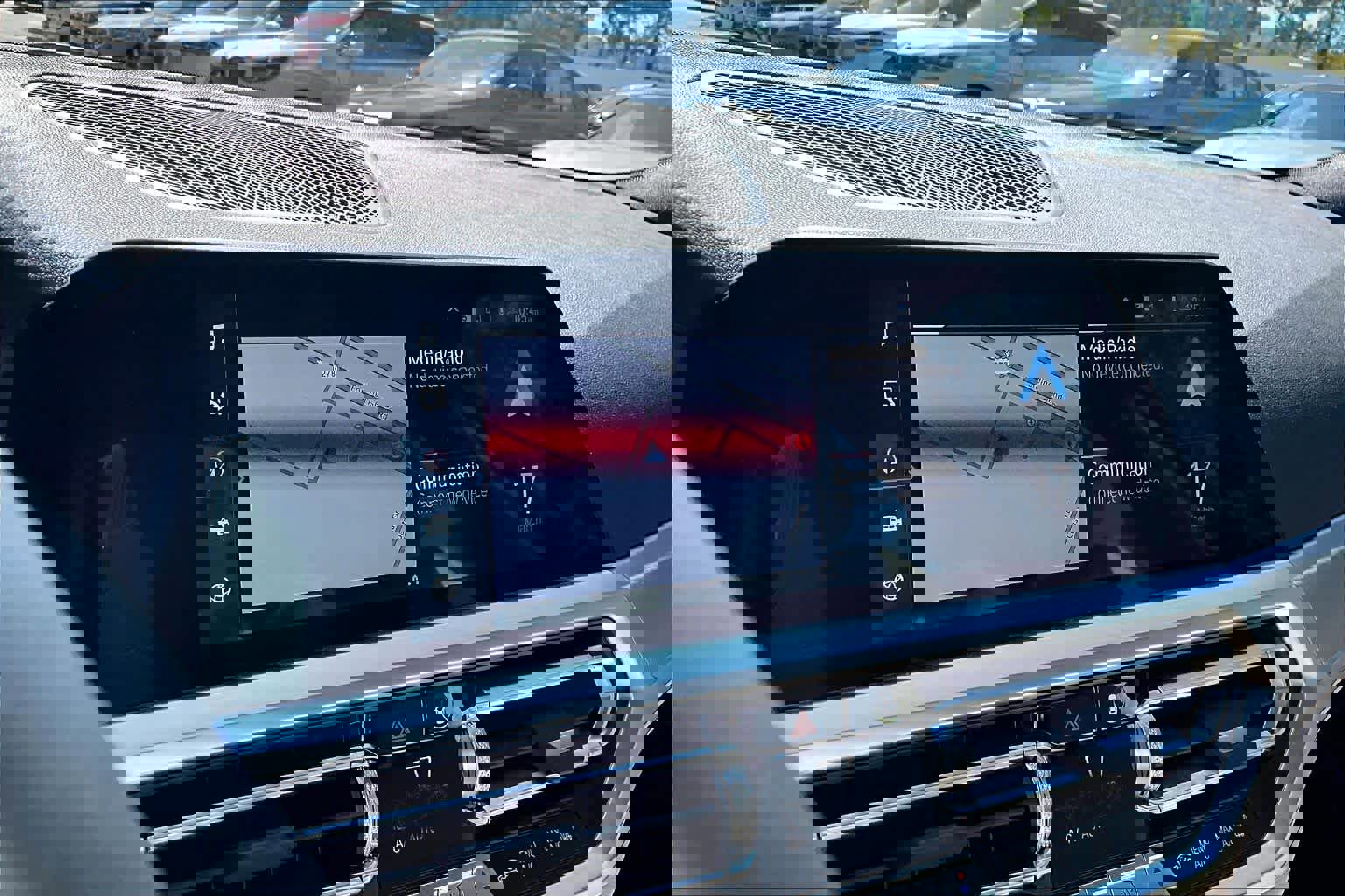 Used 2022 BMW 330e w/ Premium Package image 37