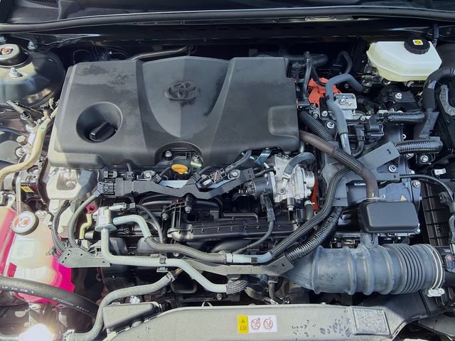 Used 2025 Toyota Camry SE FWD image 30