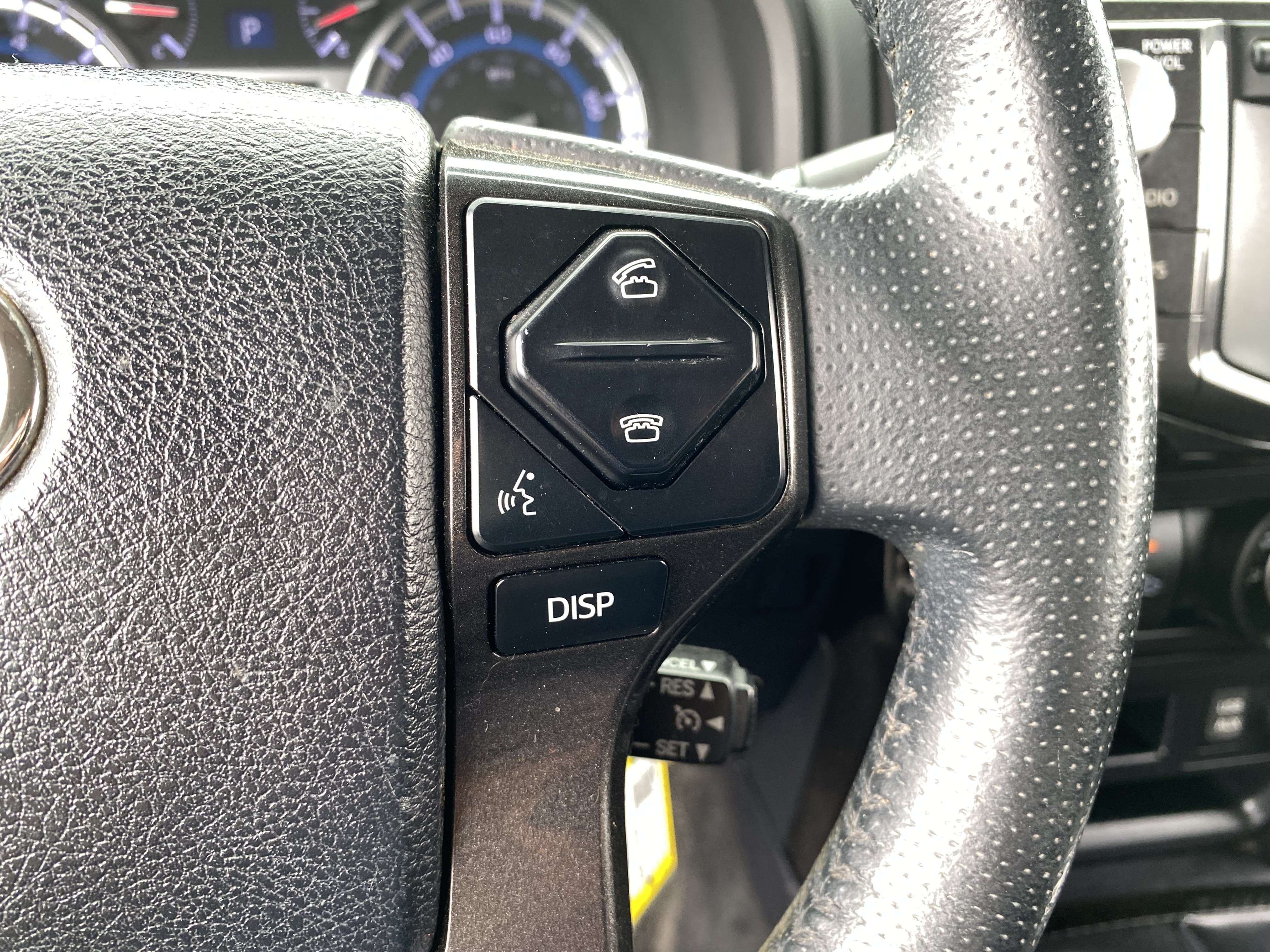 Used 2019 Toyota 4Runner TRD Off-Road Premium AWD/4WD image 27