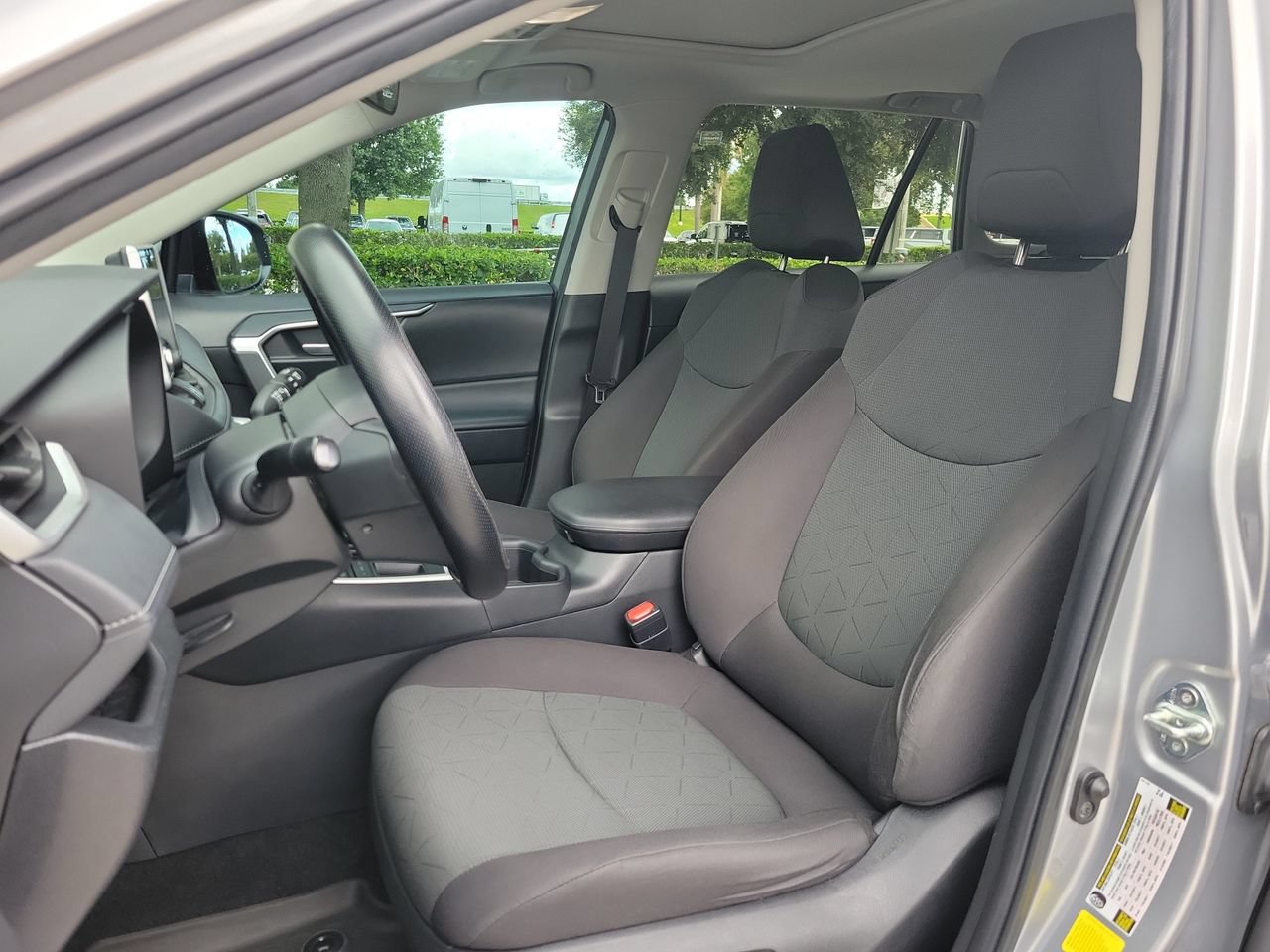 Used 2024 Toyota RAV4 XLE w/ Convenience Package FWD image 17