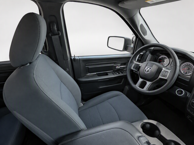 Used 2024 RAM 1500 Warlock RWD image 12
