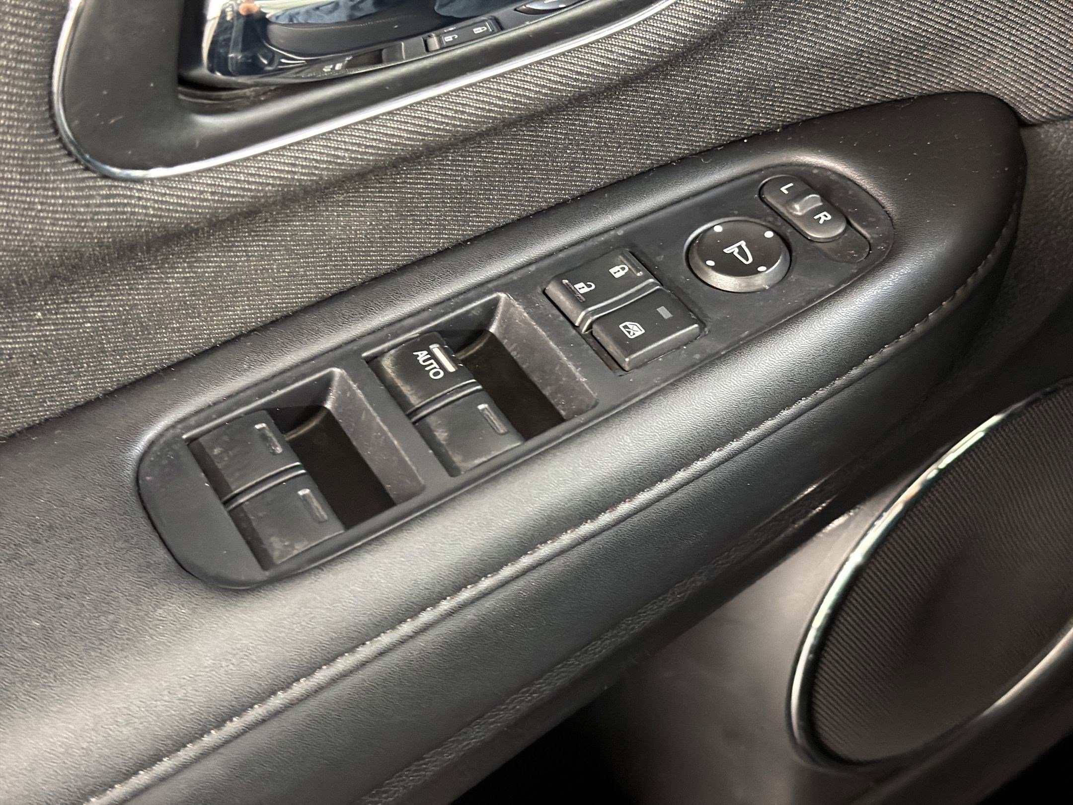 Certified 2021 Honda HR-V EX image 13