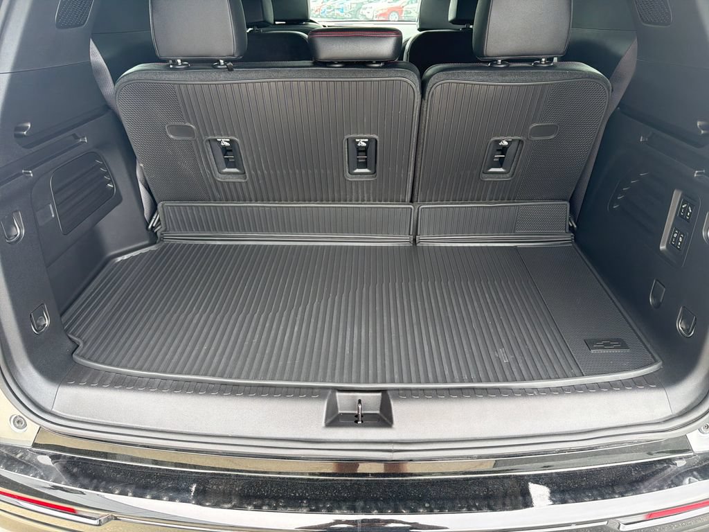 Certified 2024 Chevrolet Traverse RS w/ LPO, Floor Liner Package AWD/4WD image 12