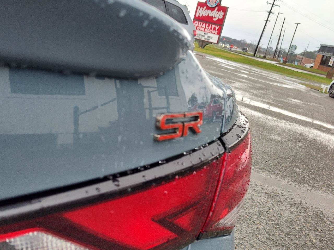 Used 2025 Nissan Sentra SR w/ SR Premium Package image 6