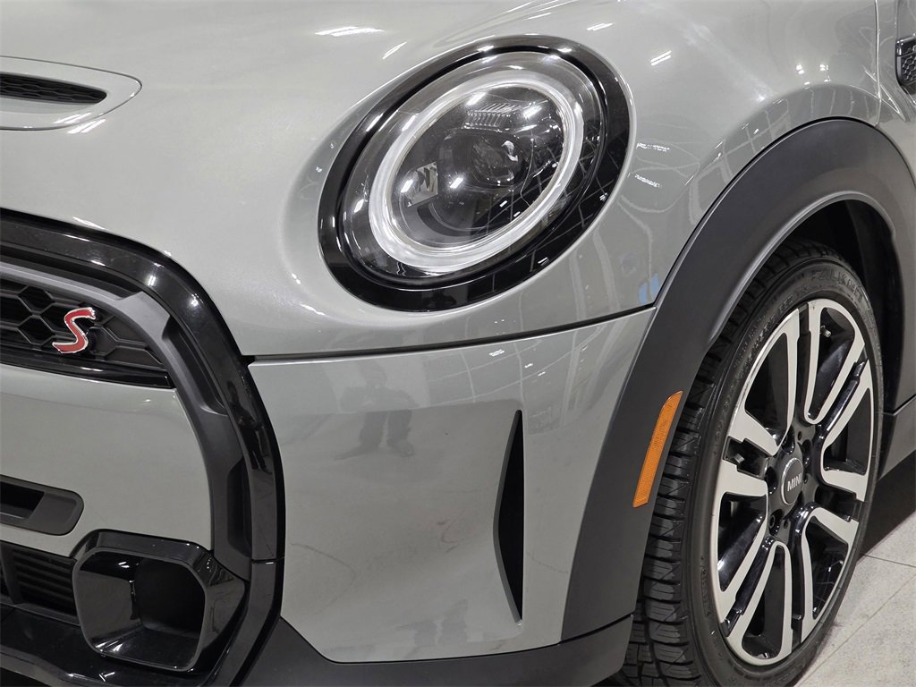 Used 2022 MINI Cooper S w/ Premium Package image 6