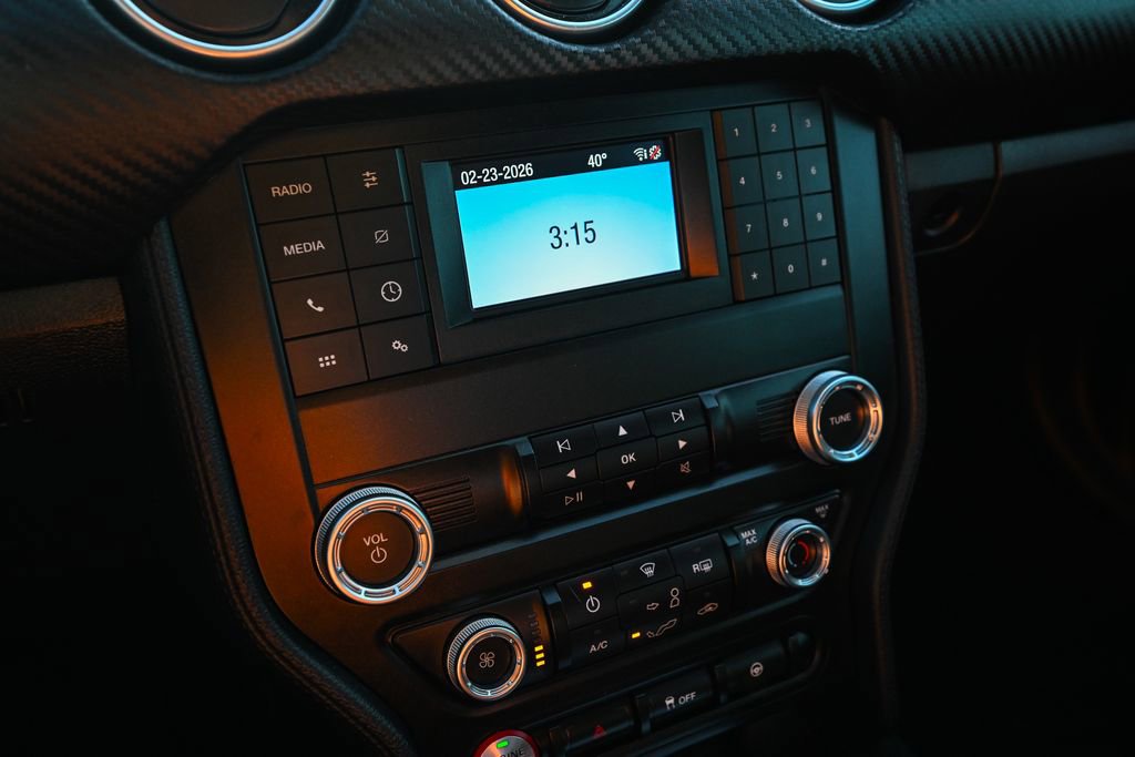 Used 2019 Ford Mustang Coupe image 34