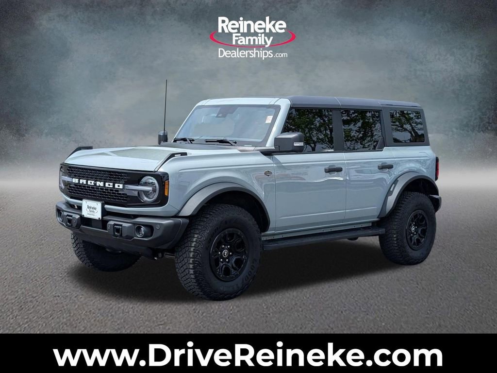 Used 2023 Ford Bronco Wildtrak AWD/4WD image 1