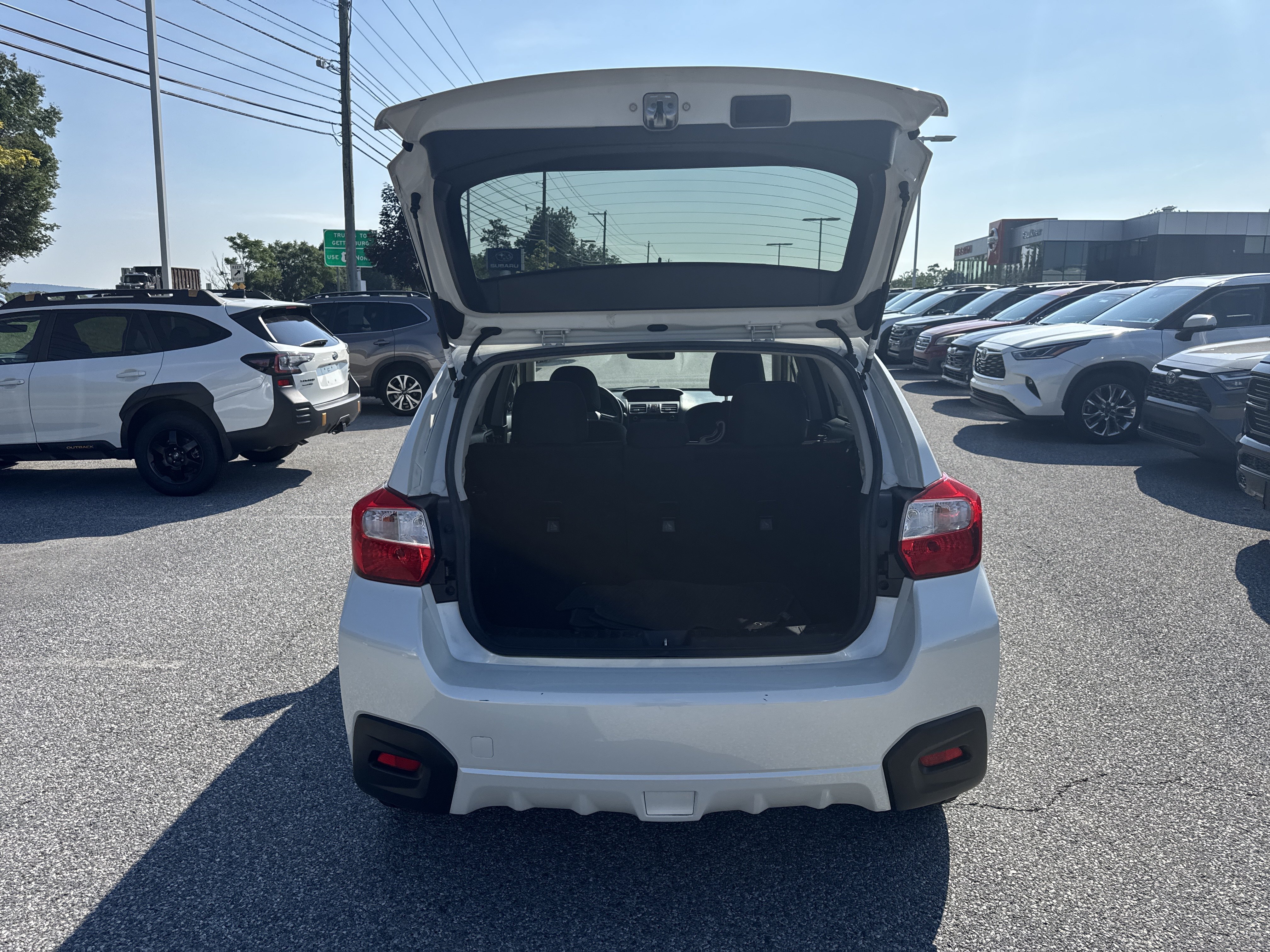 Used 2017 Subaru Crosstrek 2.0i Premium AWD/4WD image 26