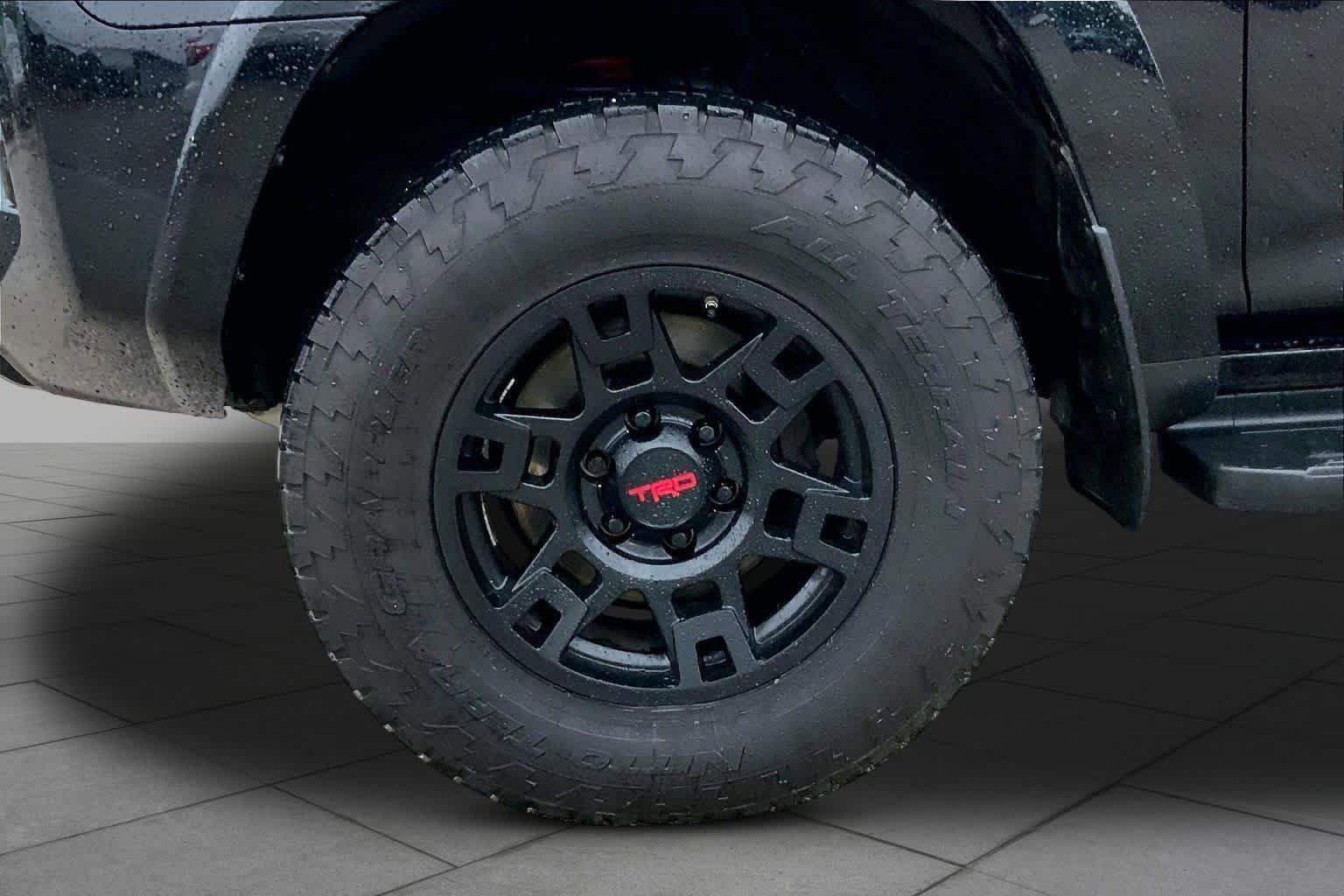 Used 2020 Toyota 4Runner TRD Pro AWD/4WD image 10