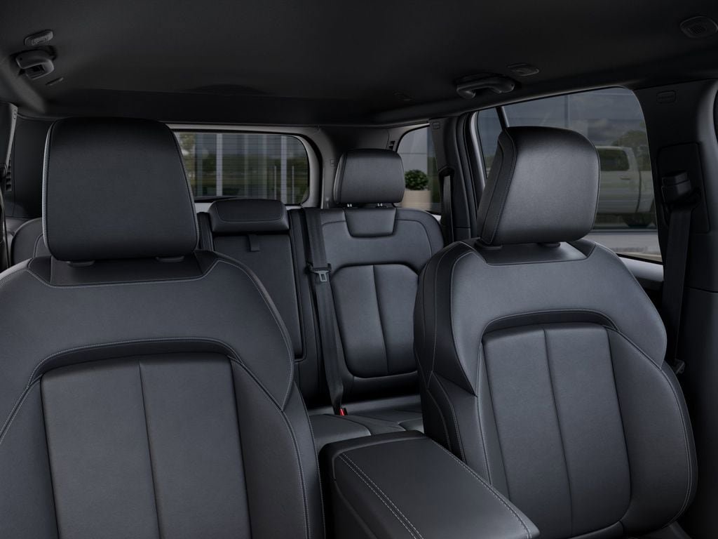 New 2025 Jeep Grand Cherokee Limited w/ Black Appearance Package image 26