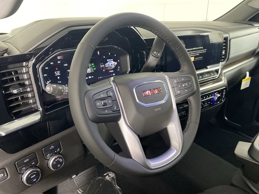 New 2026 GMC Sierra 1500 SLE image 11