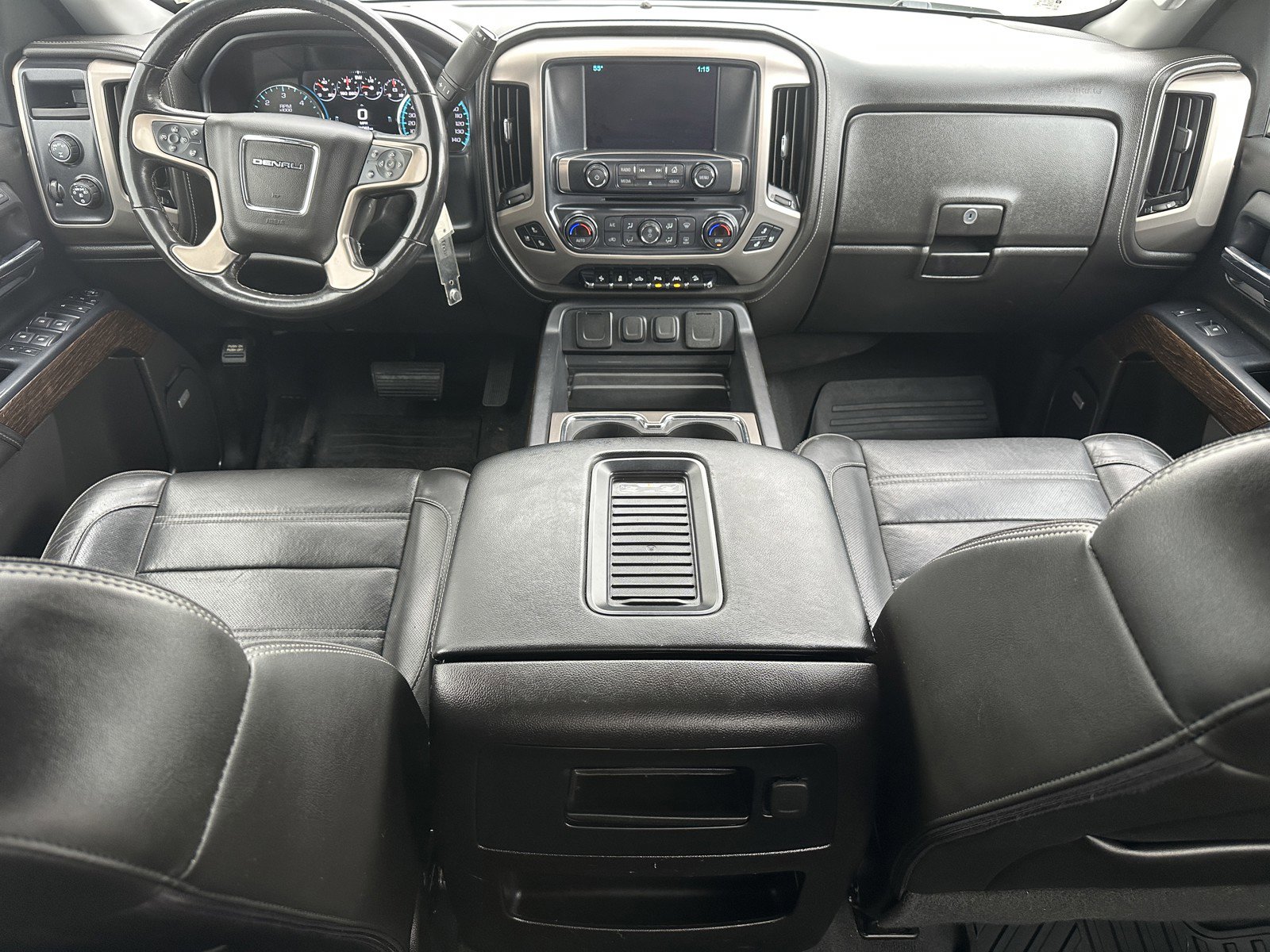 Used 2018 GMC Sierra 1500 Denali AWD/4WD image 26
