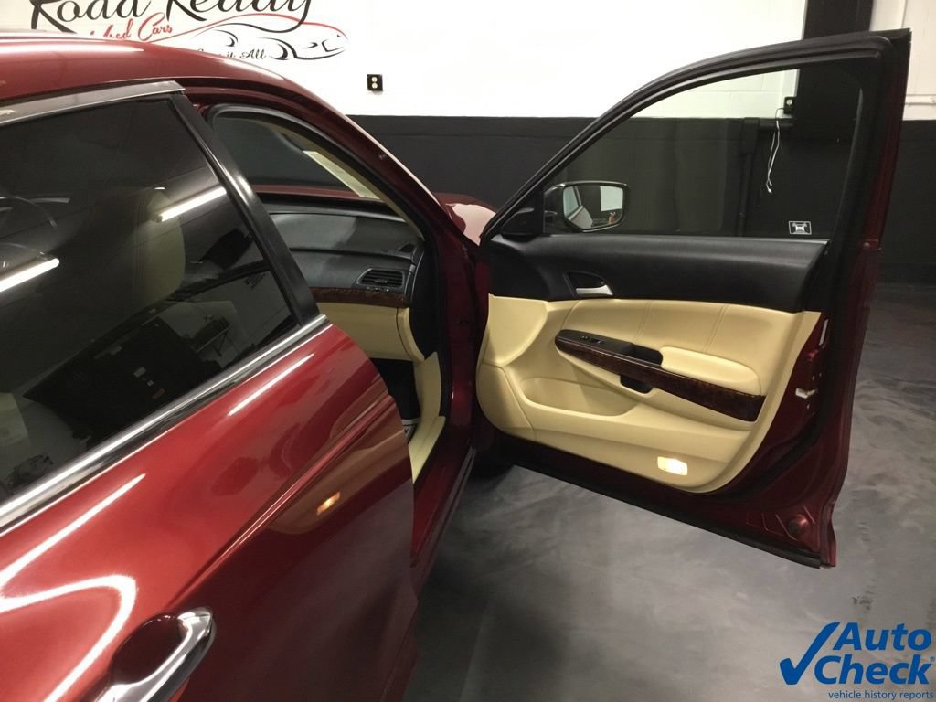 Used 2010 Honda Crosstour EX-L image 40