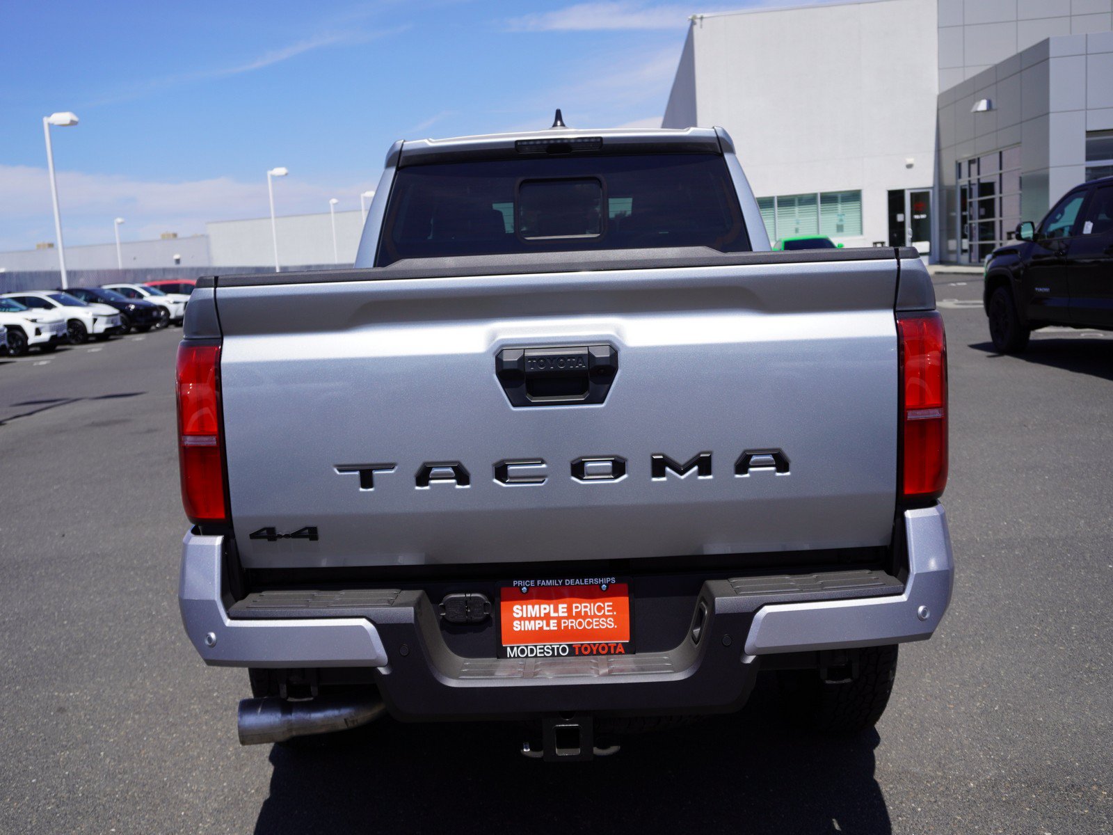 New 2026 Toyota Tacoma TRD Off-Road w/ TRD Off Road Upgrade Package AWD/4WD image 12
