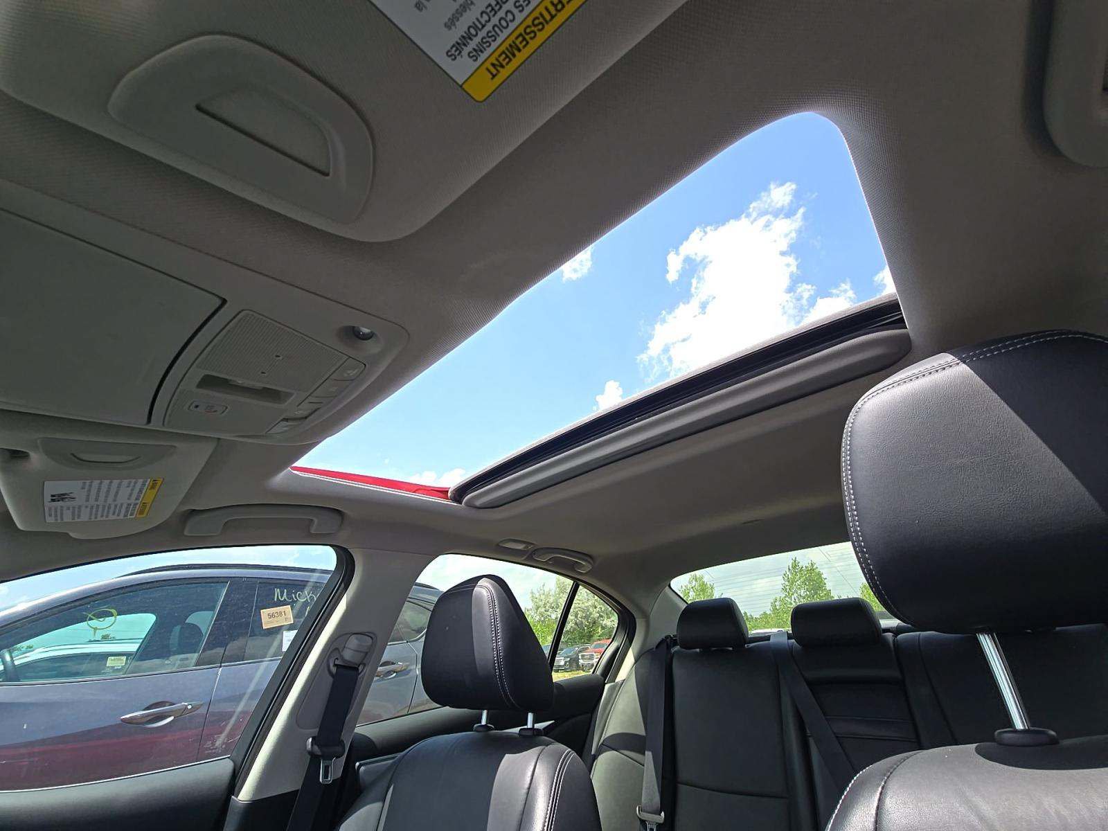 Used 2023 INFINITI Q50 Luxe AWD/4WD image 6