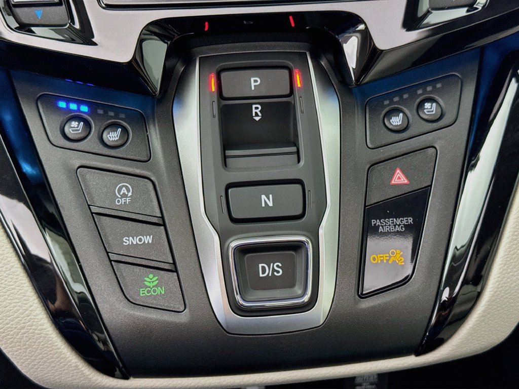 Used 2026 Honda Odyssey Elite image 21
