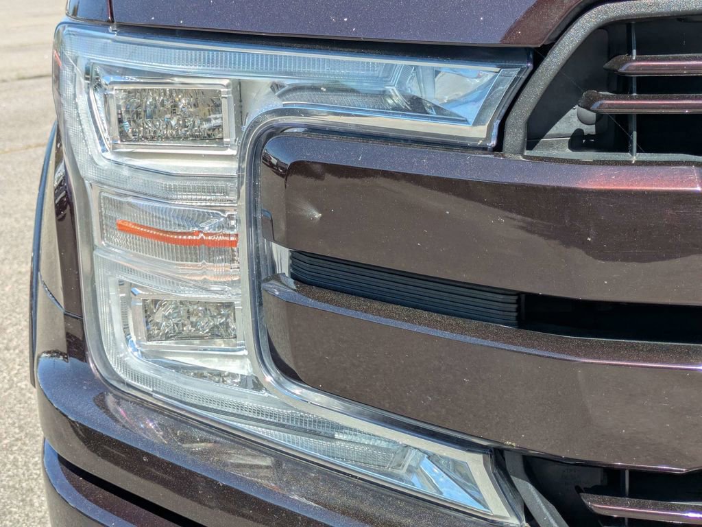 Used 2018 Ford F150 Lariat w/ Equipment Group 502A Luxury AWD/4WD image 10