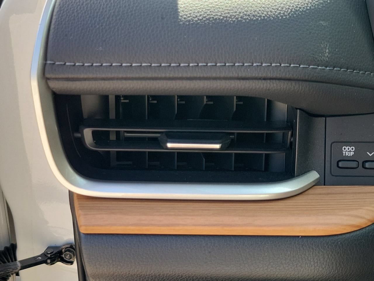 Used 2024 Toyota Grand Highlander AWD image 34