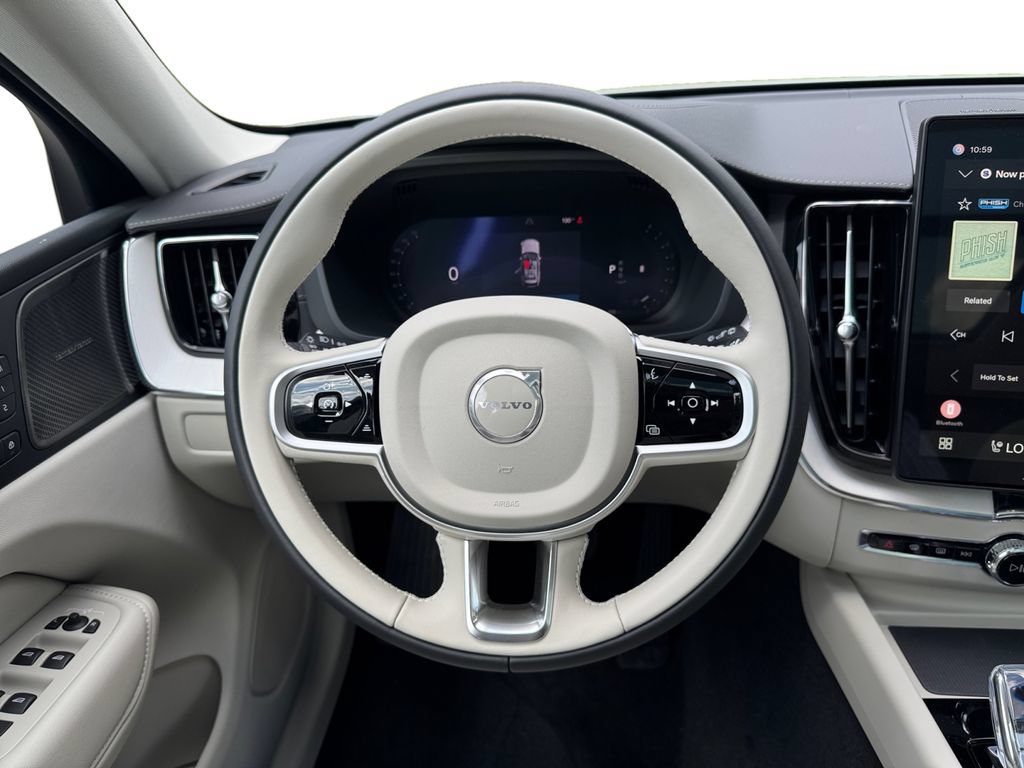 New 2026 Volvo XC60 B5 Ultra w/ Protection Package Premier AWD/4WD image 14