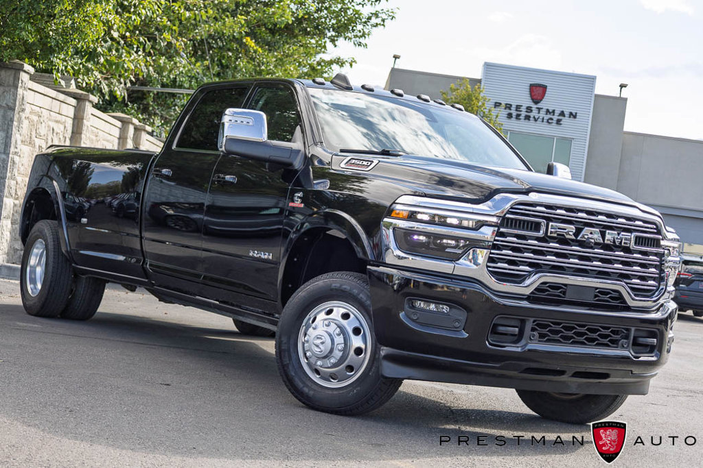Used 2025 RAM 3500 Longhorn AWD/4WD image 1