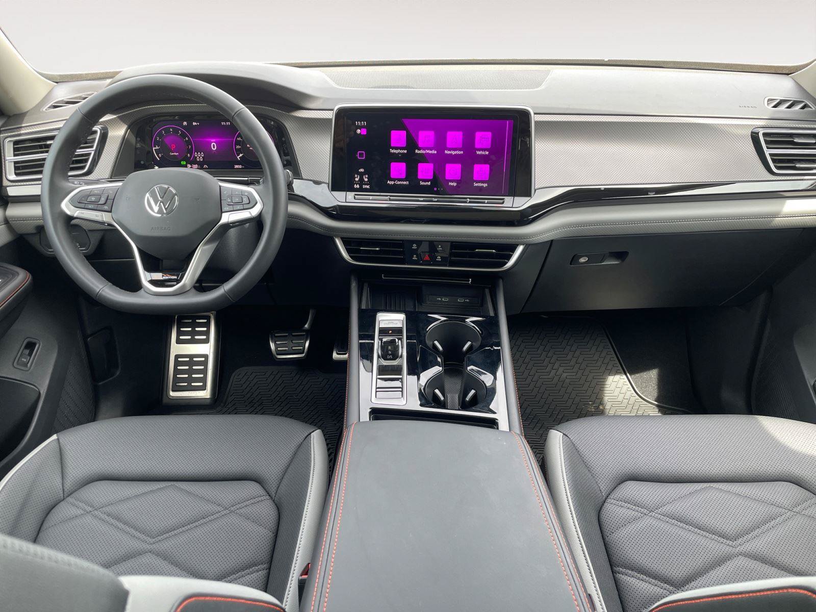 Used 2026 Volkswagen Atlas Peak Edition AWD/4WD image 10