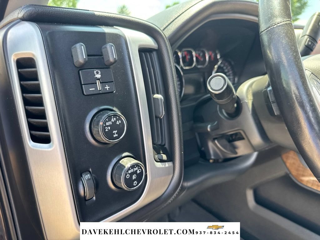 Used 2014 GMC Sierra 1500 SLT w/ SLT Crew Cab Value Package AWD/4WD image 22