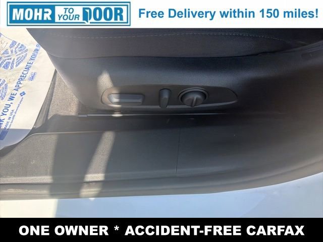 Used 2023 Chevrolet Malibu LT FWD image 12