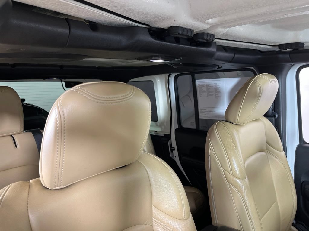 Used 2018 Jeep Wrangler Unlimited Sport S AWD/4WD image 10