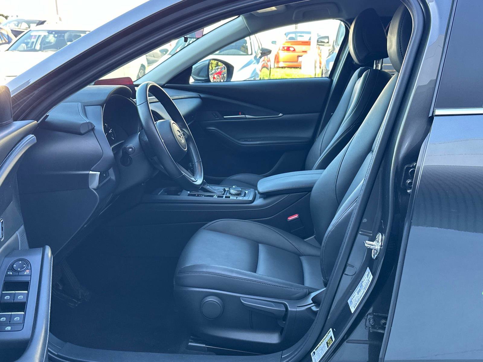 Certified 2022 MAZDA CX-30 AWD 2.5 S w/ Select Package image 18