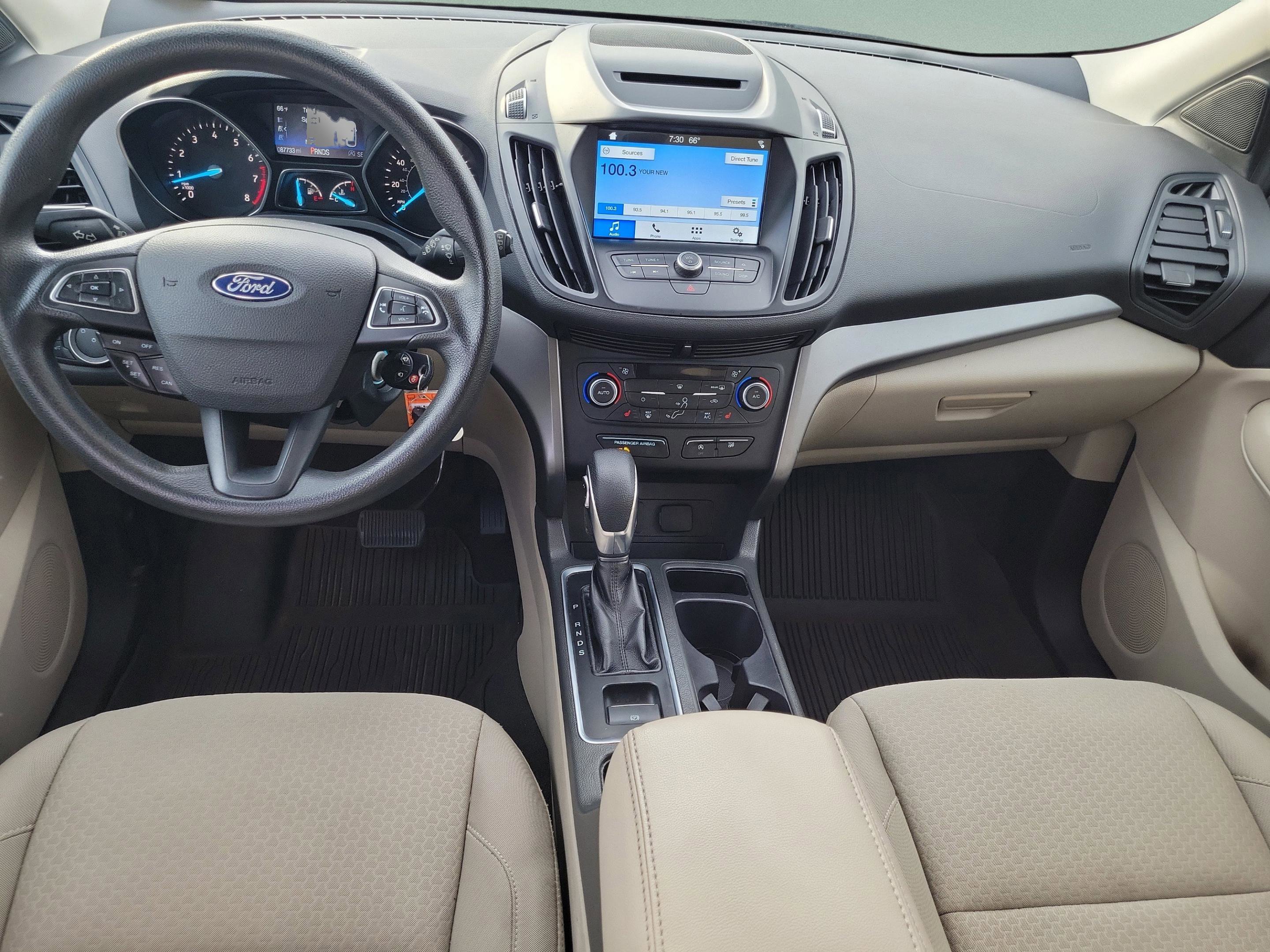 Used 2018 Ford Escape SE w/ SE Sync 3 Package image 8