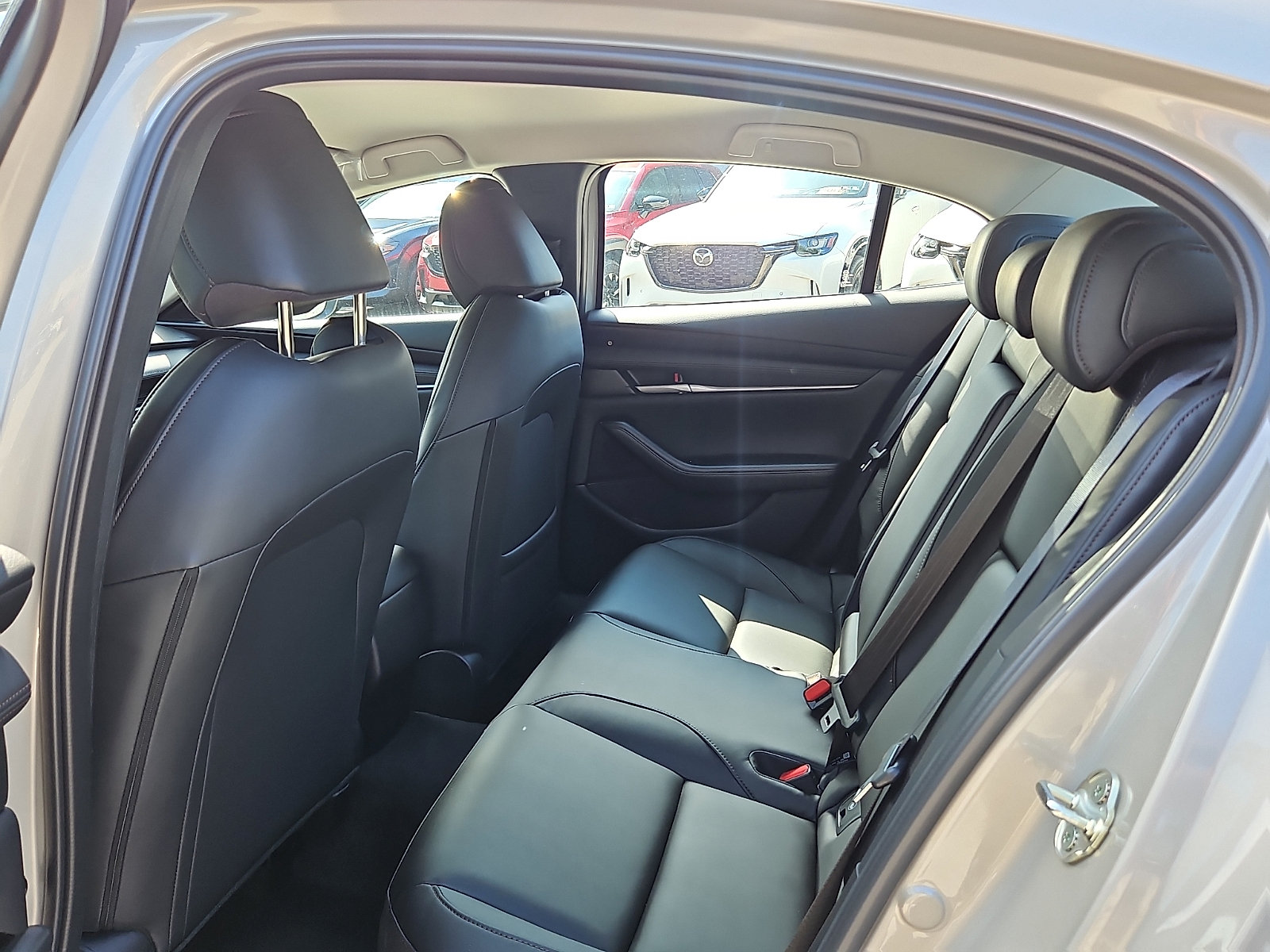 New 2026 MAZDA MAZDA3 s Sport FWD image 8