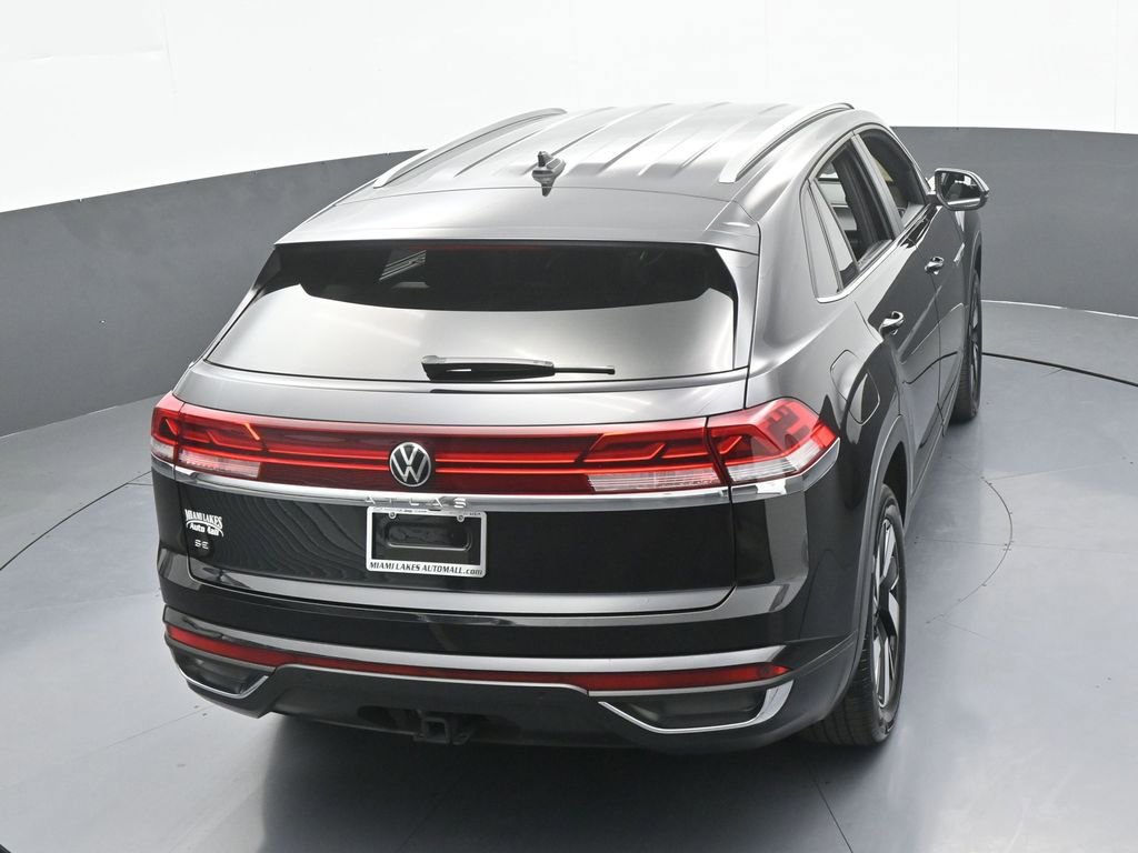 Used 2024 Volkswagen Atlas Cross Sport SE image 49