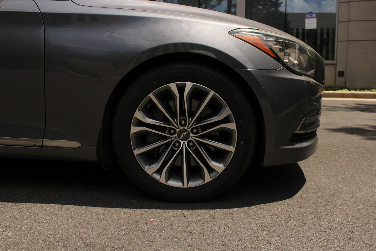 Used 2016 Hyundai Genesis 3.8 w/ Option Group 04 AWD/4WD image 4